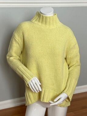 Philosophy, banana yellow ribbed knit mock sweater, size XS